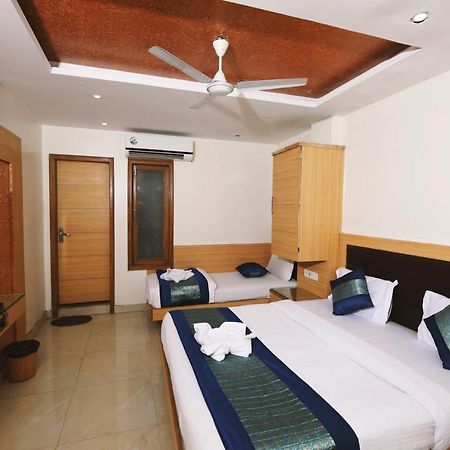 Hotel Lav Kush Deluxe " 3 Min Walking From New Delhi Railway Station " Luaran gambar