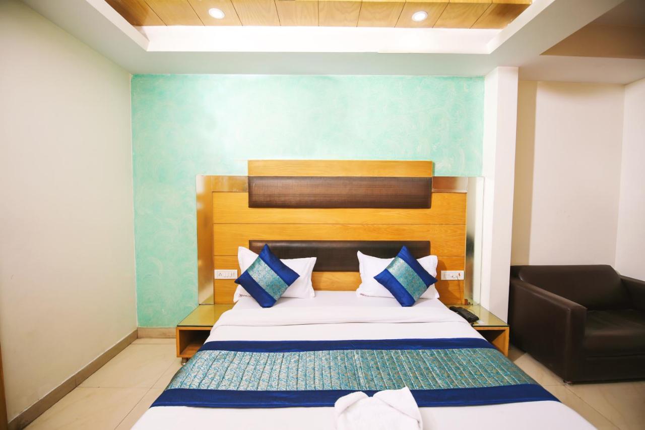 Hotel Lav Kush Deluxe " 3 Min Walking From New Delhi Railway Station " Luaran gambar