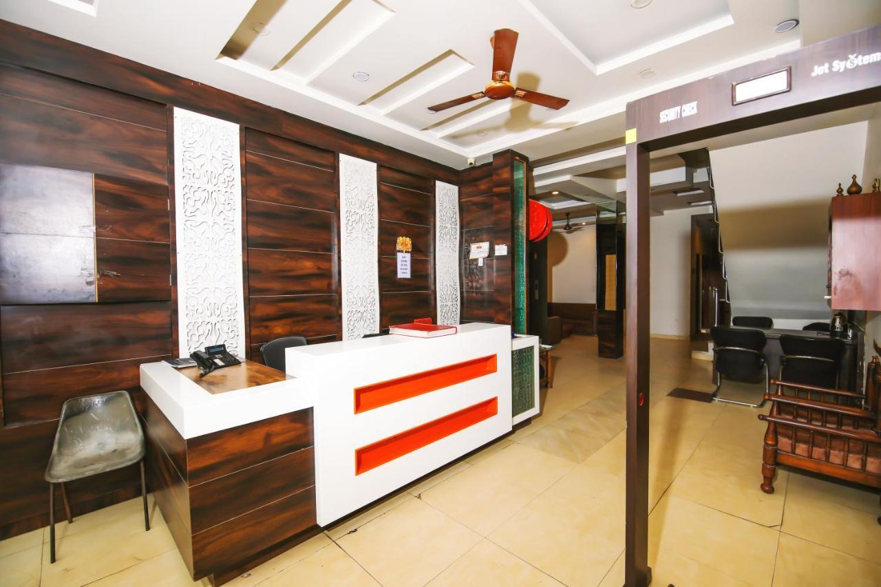 Hotel Lav Kush Deluxe " 3 Min Walking From New Delhi Railway Station " Luaran gambar