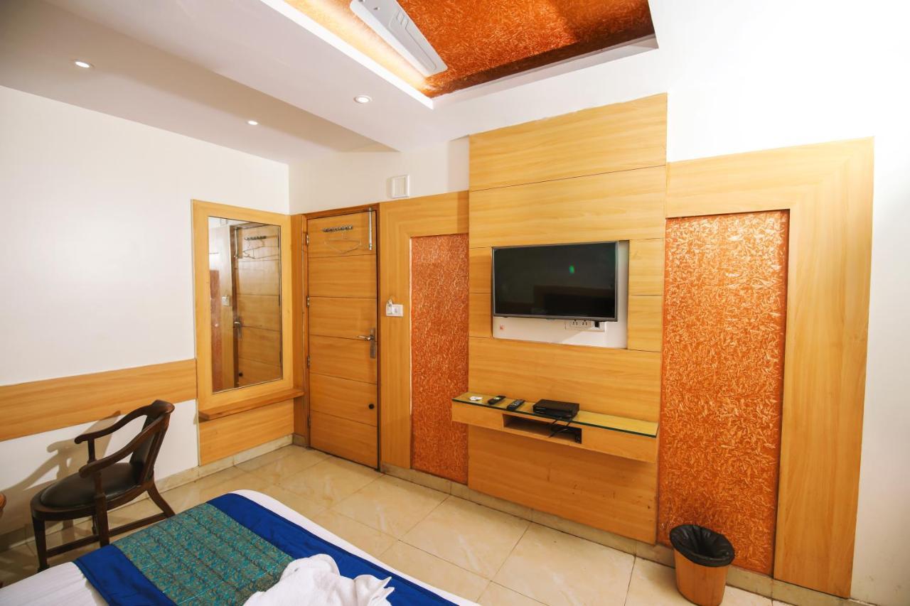 Hotel Lav Kush Deluxe " 3 Min Walking From New Delhi Railway Station " Luaran gambar