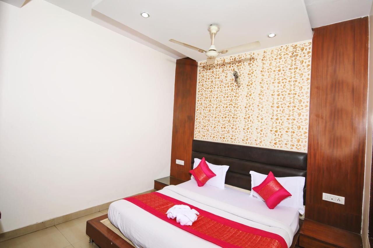 Hotel Lav Kush Deluxe " 3 Min Walking From New Delhi Railway Station " Luaran gambar