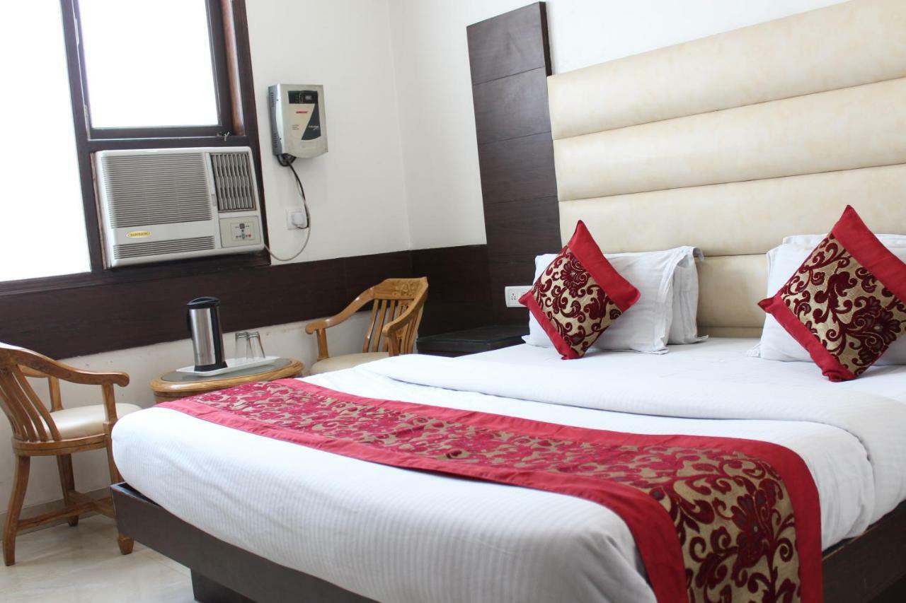 Hotel Lav Kush Deluxe " 3 Min Walking From New Delhi Railway Station " Luaran gambar