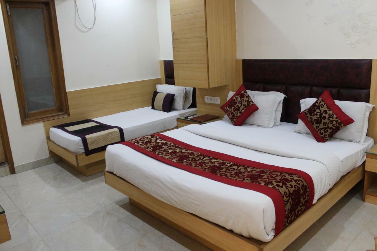 Hotel Lav Kush Deluxe " 3 Min Walking From New Delhi Railway Station " Luaran gambar